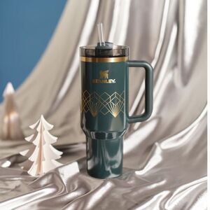 DECO COLLECTION QUENCHER H2.0 FLOWSTATE™ TUMBLER | 40 OZ Green/Gold